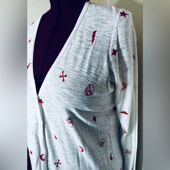 3x 22/24 fits 3x 4x⭐️Torrid Cardigan Sweater Skull Star Moon Mystic Gothic print - Picture 8 of 11
